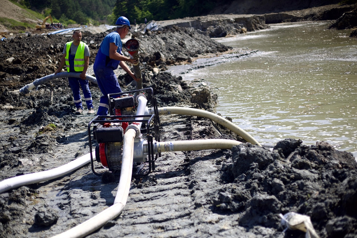 Stare de alertă prelungită în Harghita pentru încă 30 de zile, în urma dezastrului de la Praid. Ce măsuri rămân în vigoare