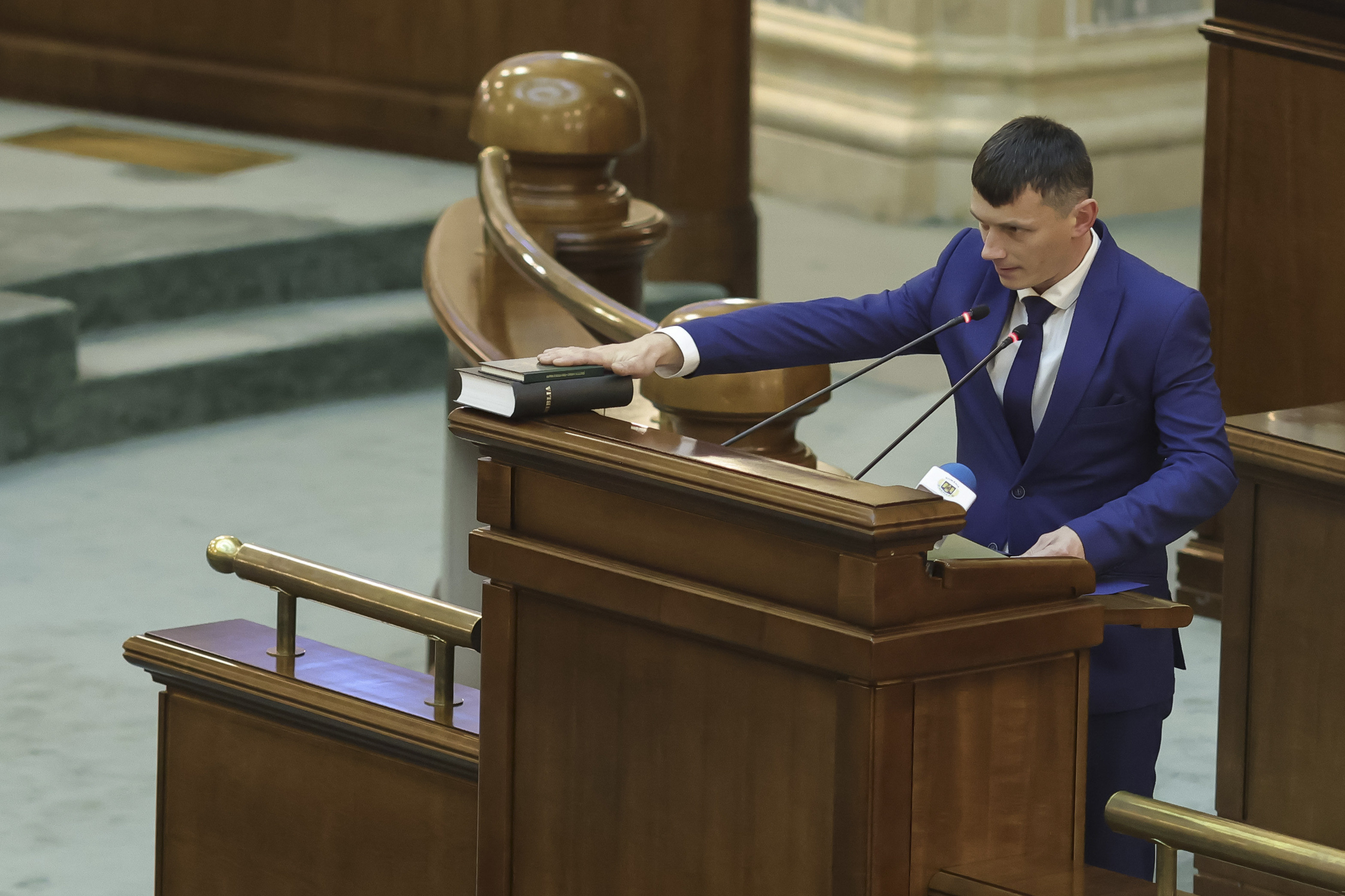 Paul Ciprian Pintea, senatorul care şi-a falsificat CV-ul, condamnat pentru conducere cu permisul suspendat