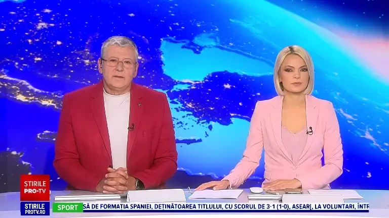 O mamă cu trei copii a fost ajutată de comunitate și de oameni necunoscuți. Casa veche cădea pe ei, acum au una nouă