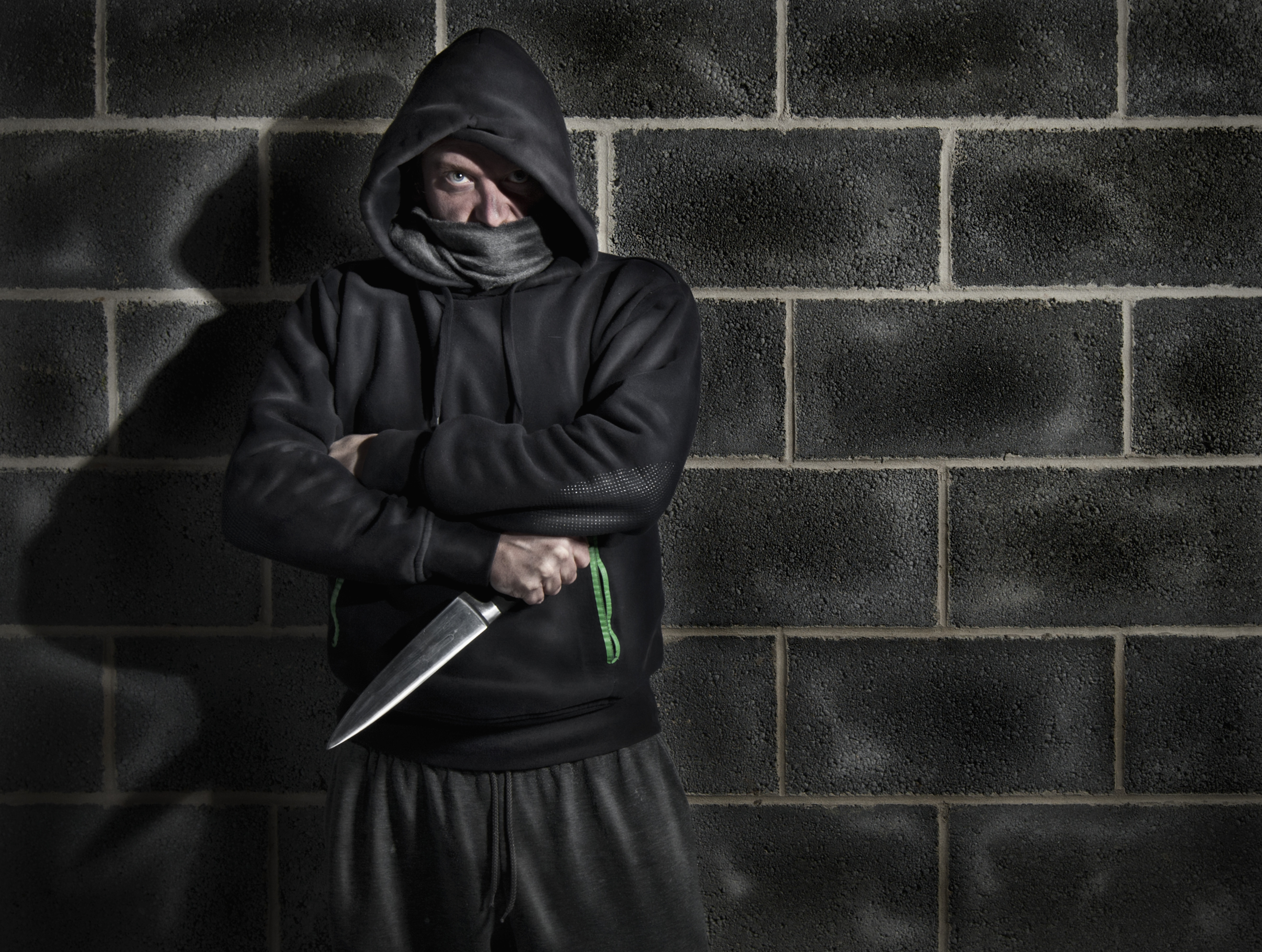 Un poștaș și-a decapitat prietena de doar 21 de ani și a încercat să îi taie cadavrul. Ce mesaj i-a trimis mamei victimei