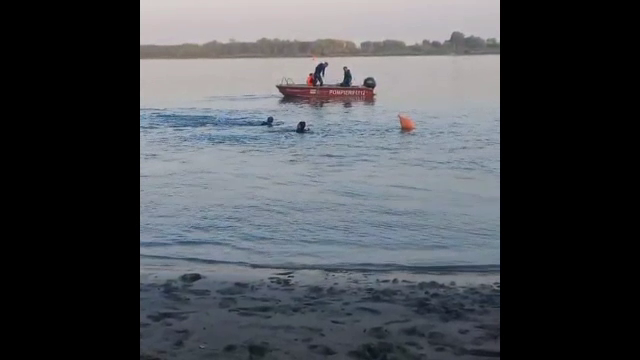 Adolescent de 16 ani, înecat în Dunăre. S-a aventurat în apă, deși nu știa să înoate