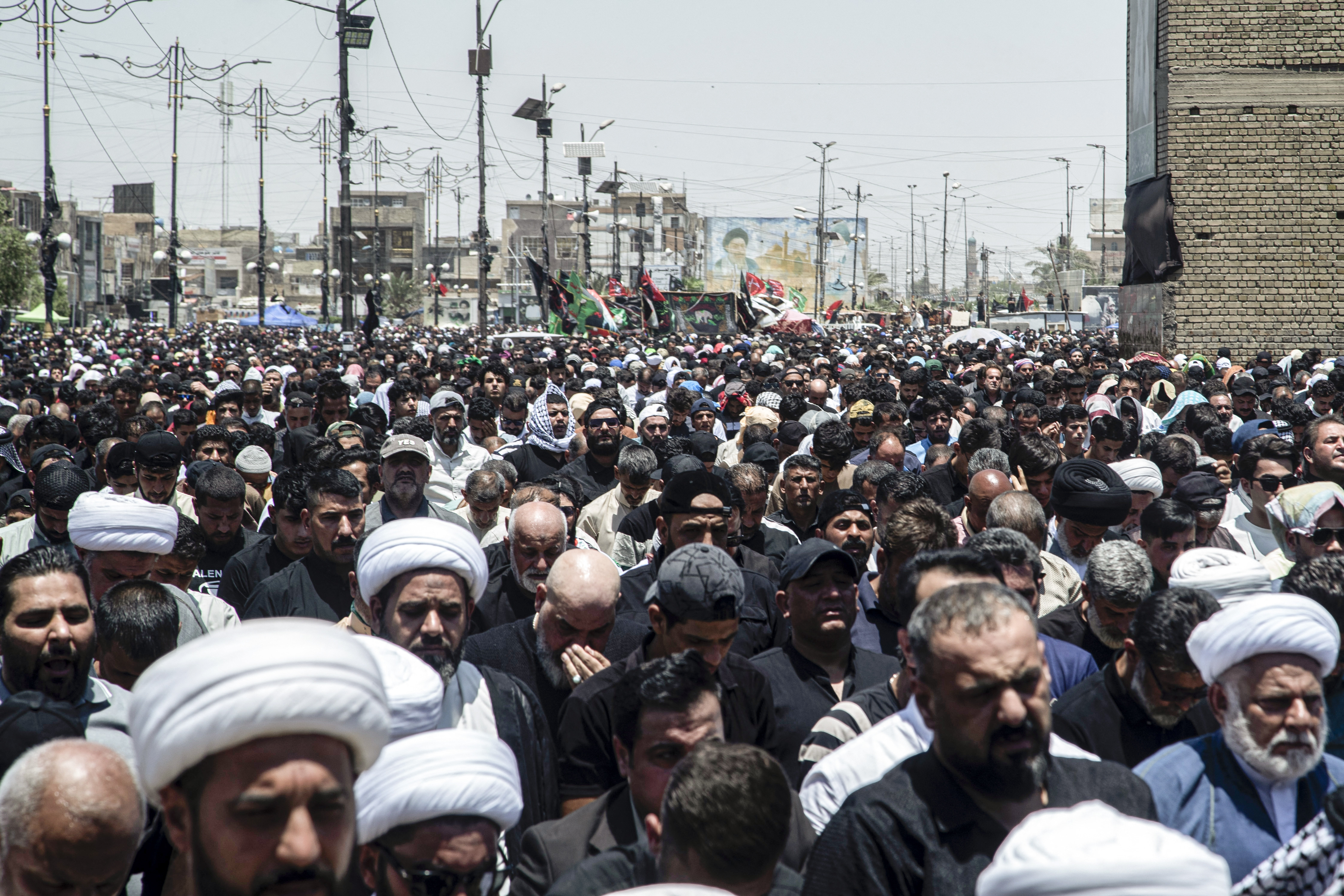 Mii de manifestanţi denunţă, la Bagdad şi Teheran, după rugăciunea de vineri, războiul între Israel şi Iran