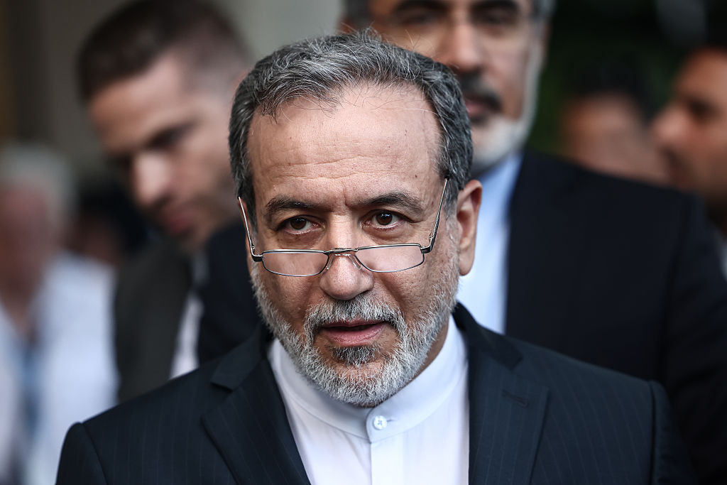 Iranul, dispus să reia negocierile nucleare cu SUA. Teheranul a transmis un mesaj direct lui Trump