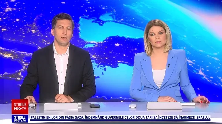 Defilare în robe și aplauze în Cetatea Alba Carolina. Absolvenții și-au luat rămas-bun de la viața de student