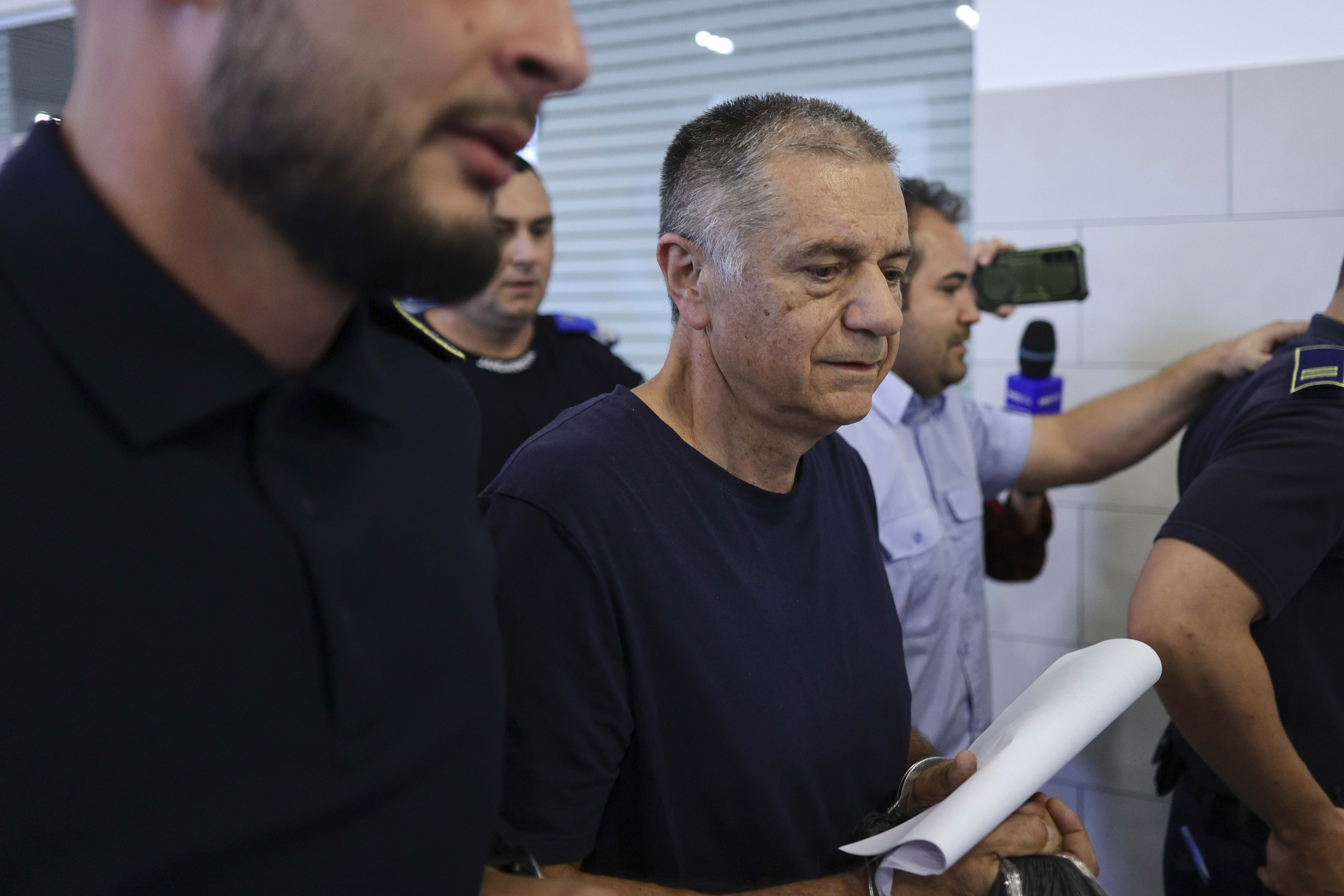 Ionuț Costea, cumnatul lui Geoană, a fost adus în țară. Va ispăși o pedeaspă de șase ani în închisoare pentru mită