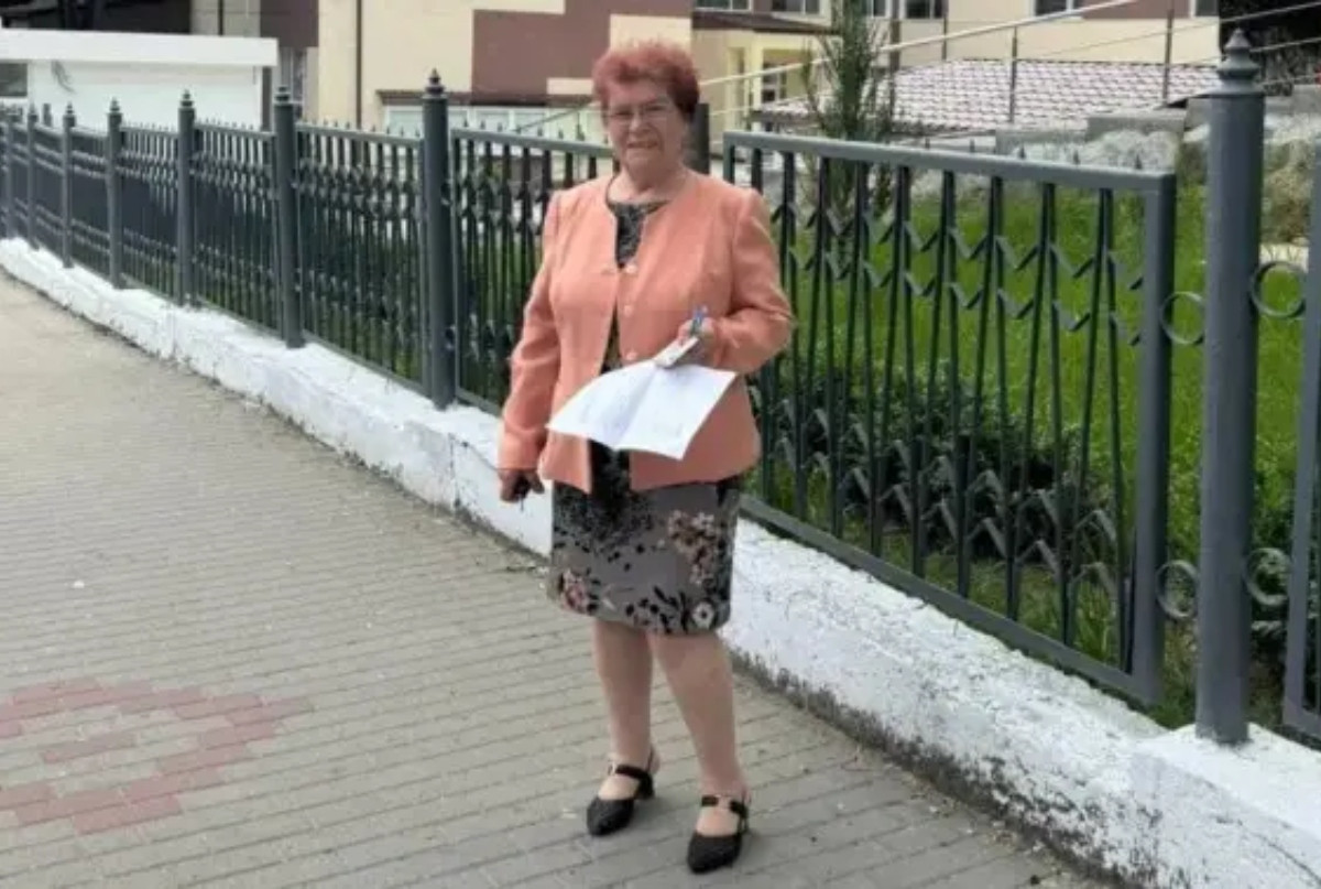 O bunică din Neamț a promovat examenul de Bacalaureat la 75 de ani. Ce va face mai departe