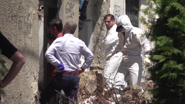 Cum arată manechinul care a fost confundat cu un cadavru, în Ploiești. Păpușa a fost dusă la INML | FOTO