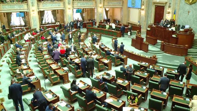 Parlamentul a desemnat doi noi judecători la CCR. Cine sunt Mihai Busuioc și Asztalos Csaba