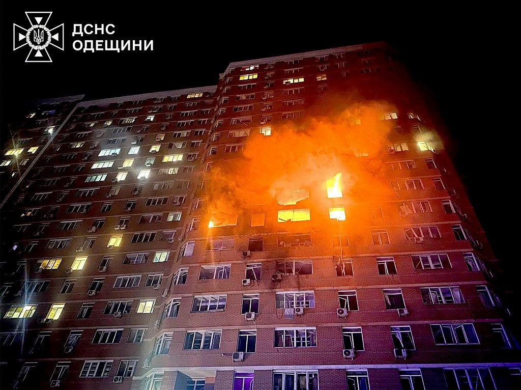 Rușii s-au răzbunat din nou pe civilii din Ucraina. Un atac nocturn a țintit Odesa. Mai mulți copii, printre răniți