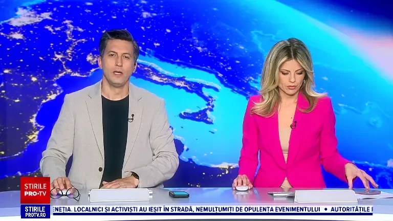 Liderul Vucic, din nou contestat în stradă. Zeci de mii de oameni au protestat violente la Belgrad și cer alegeri anticipate