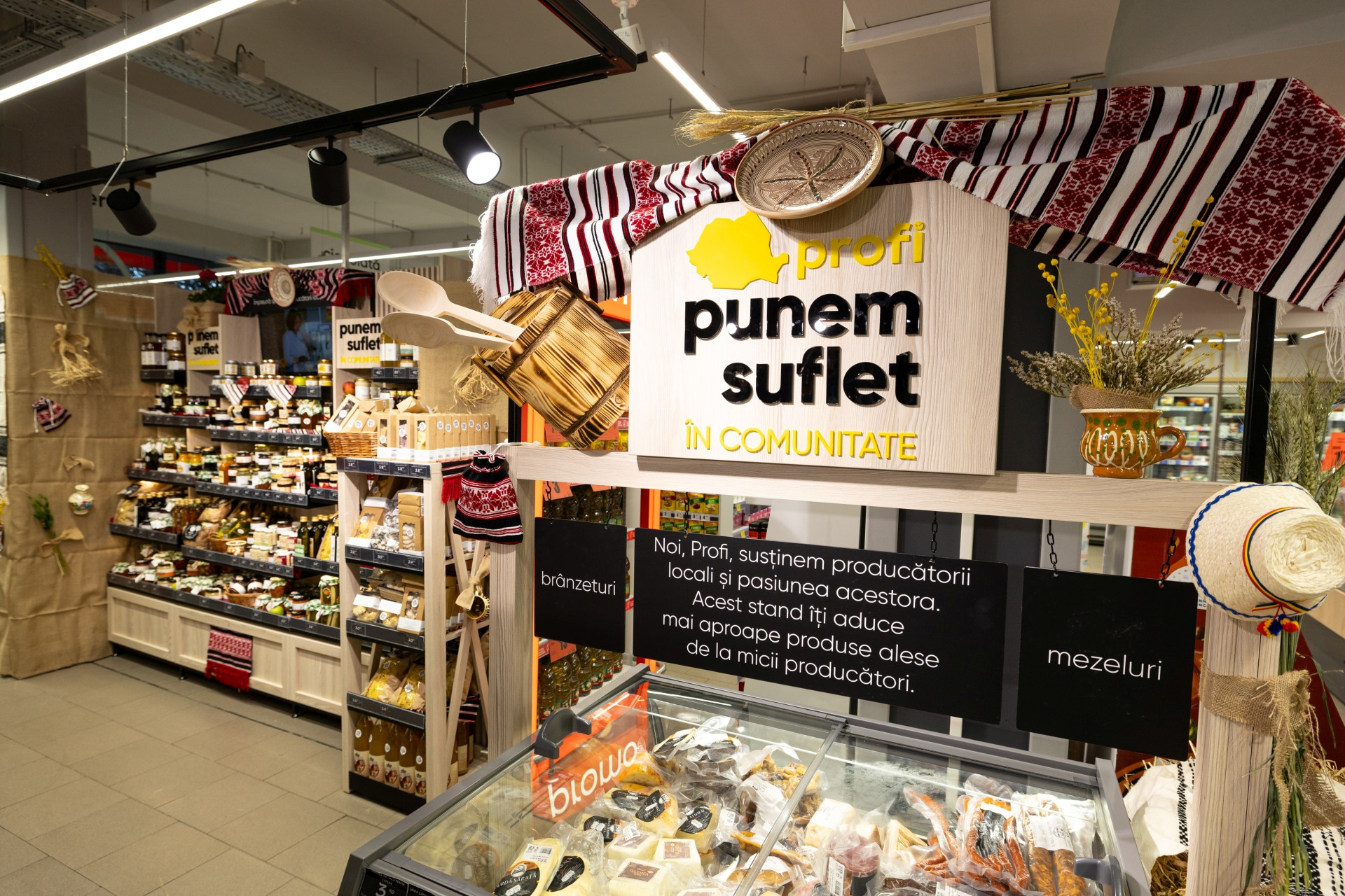 (P) Brașovul se alătură celui mai amplu program pentru susținerea micilor producători: Raftul cu Bunătăți Locale