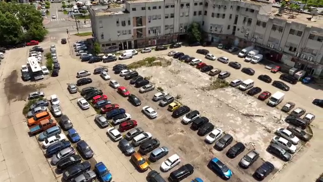 Negoiță, lăsat fără parcarea de 146 milioane de euro, după ce proiectul a fost contestat. Promite o nouă variantă