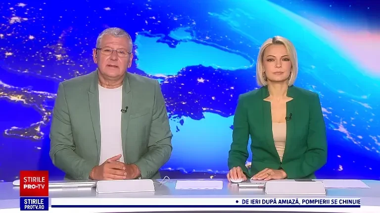 Spectacolul fântânilor din Capitală s-a încheiat. Sute de oameni au admirat jocul de culori