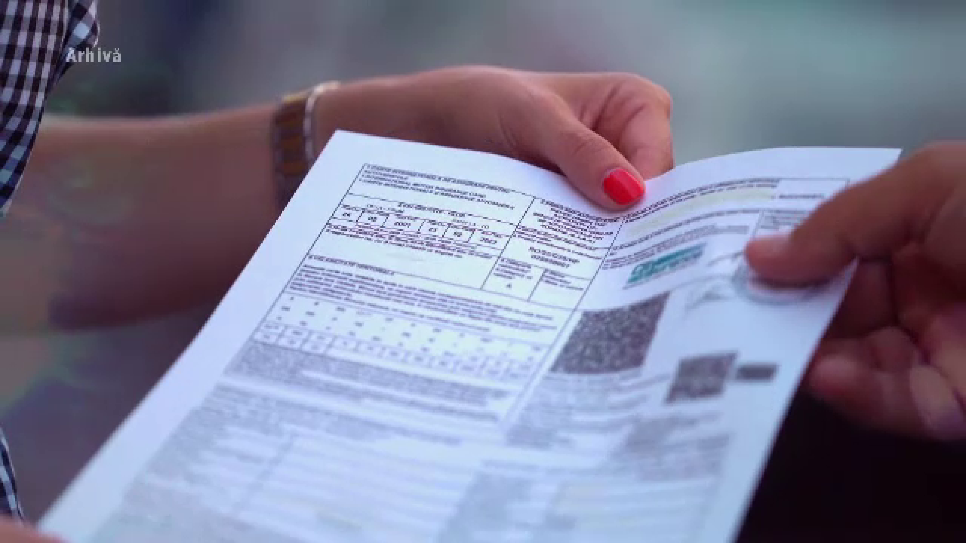 Polițele RCA din România se majorează după eliminarea plafonării. Unii șoferi au simțit deja scumpirile