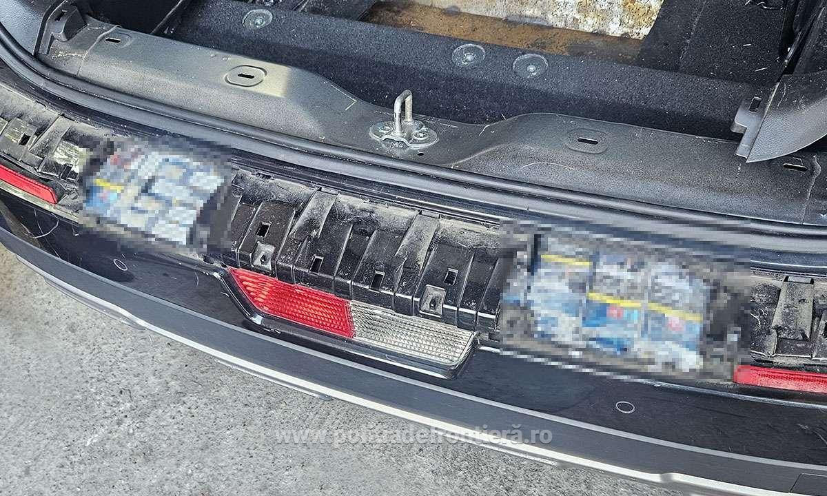 Doi șoferi sunt cercetați după ce polițiștii din Giurgiu au făcut un control asupra mașinilor lor. Ce au descoperit | FOTO
