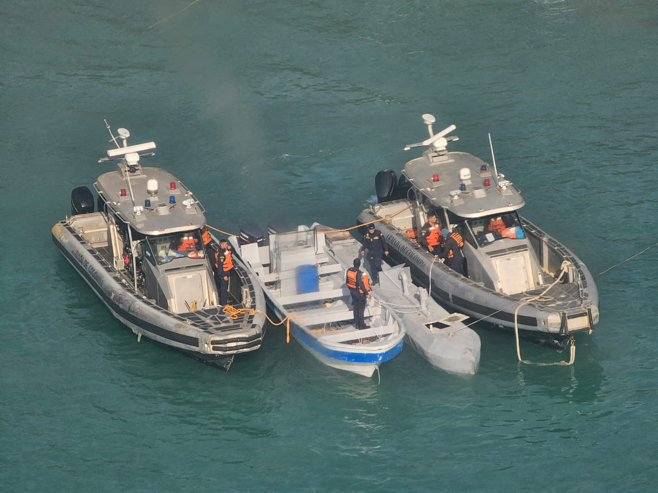 Columbia a capturat primul narco-submarin autonom, dotat cu Starlink. Cartelurile testează deja următorul nivel al traficului