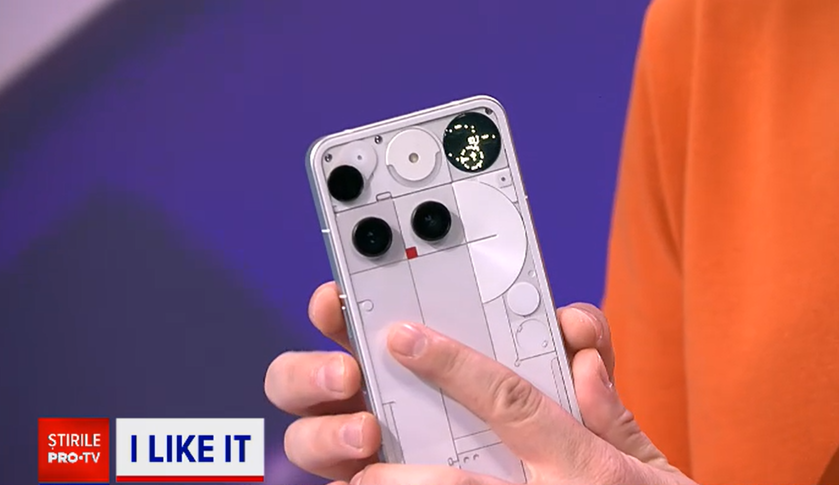 Telefoanele momentului, la iLikeIT. Nothing 3 are un design atipic. Ce este „Glyph Matrix”