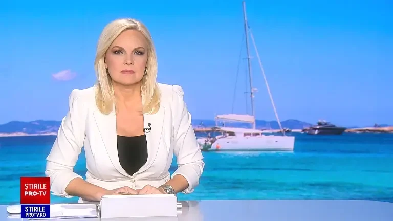 Petreceri pe mare, ca în Grecia. Catamaranele transformă litoralul românesc în noua destinație de lux de la Marea Neagră