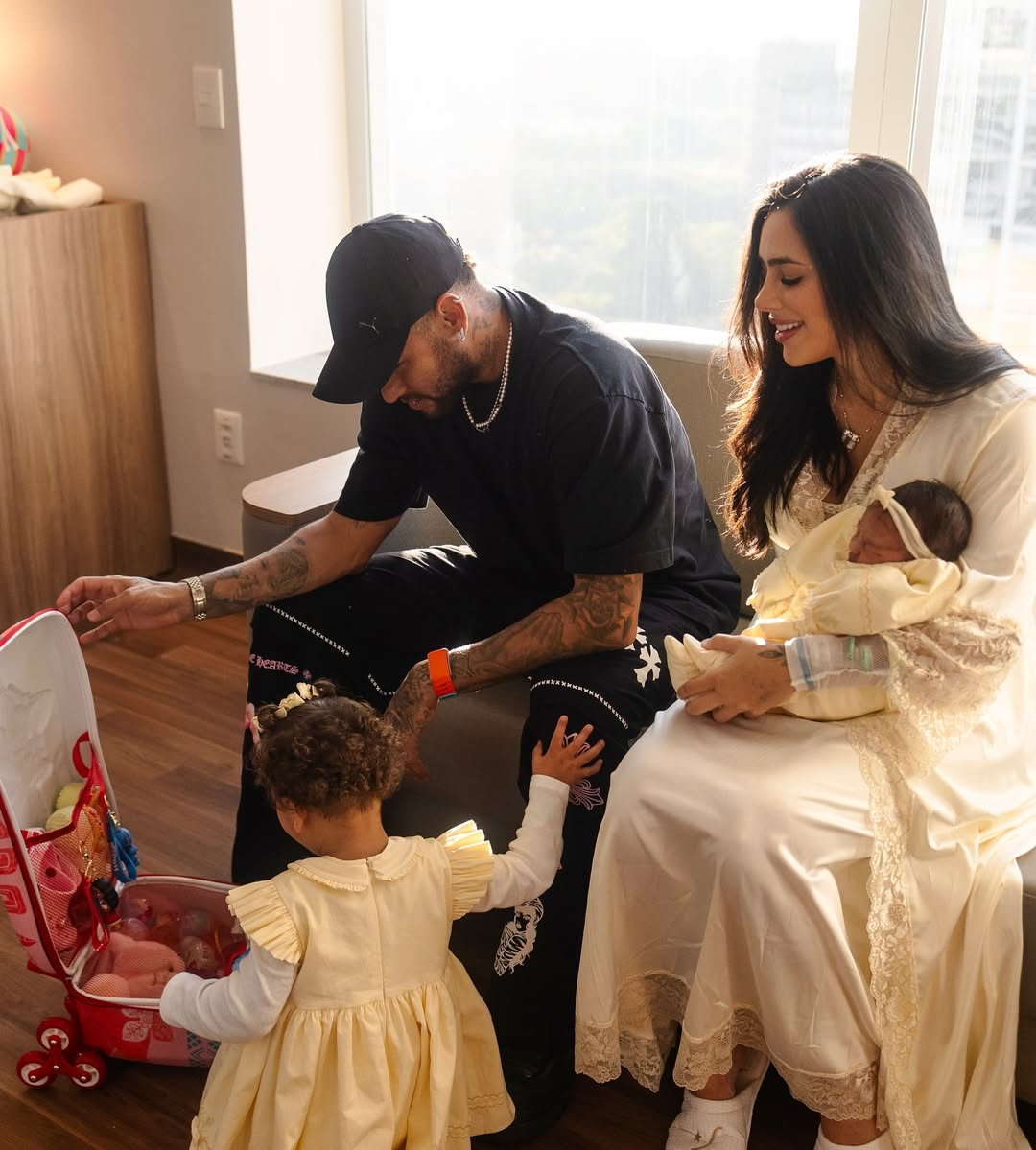 Neymar şi Bruna Biancardi au devenit din nou părinţi. Primele imagini cu bebelușul. FOTO