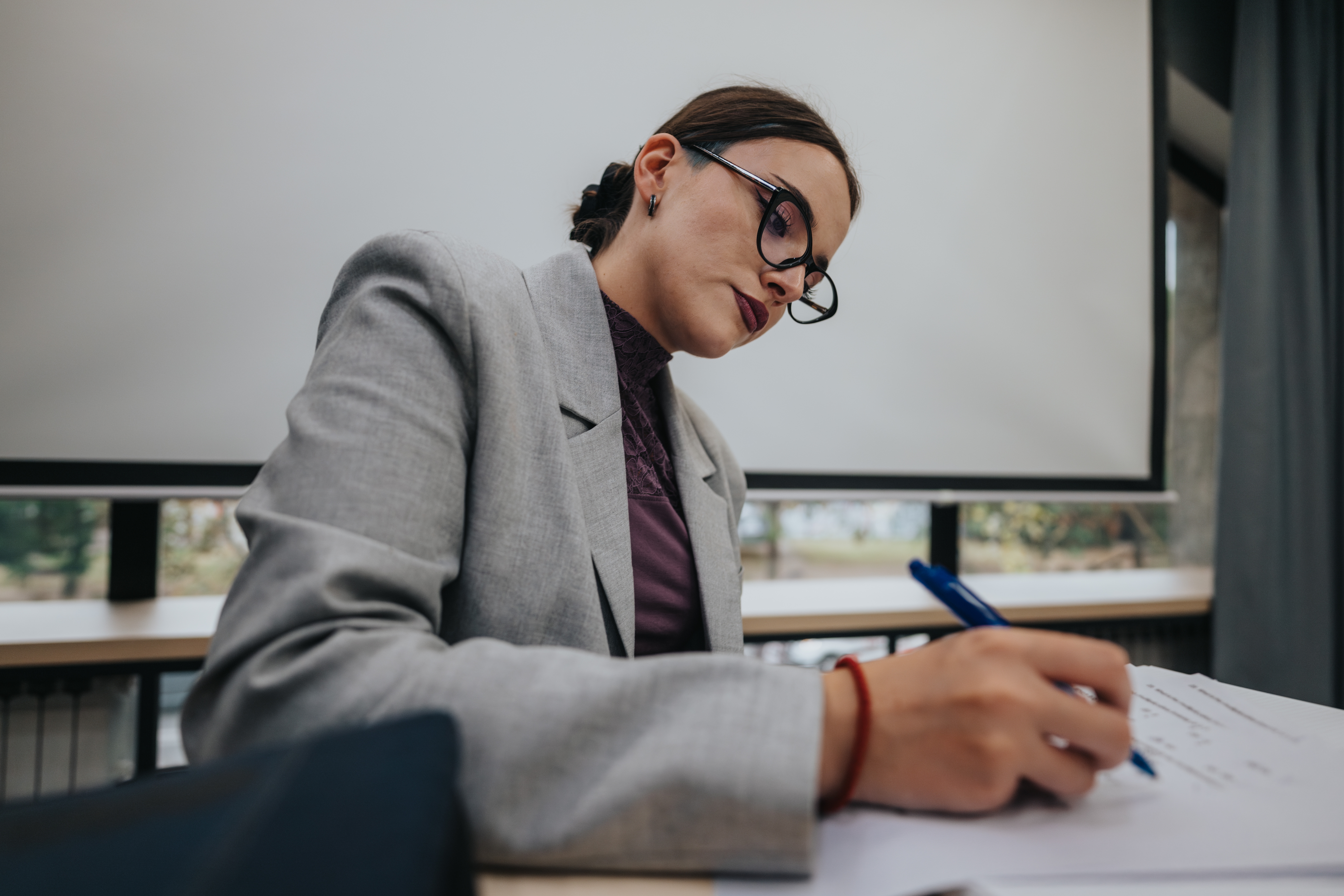 Când vor fi afișate rezultatele Definitivatului susținut de profesori. Peste 600 de candidați absenți și 9 eliminați