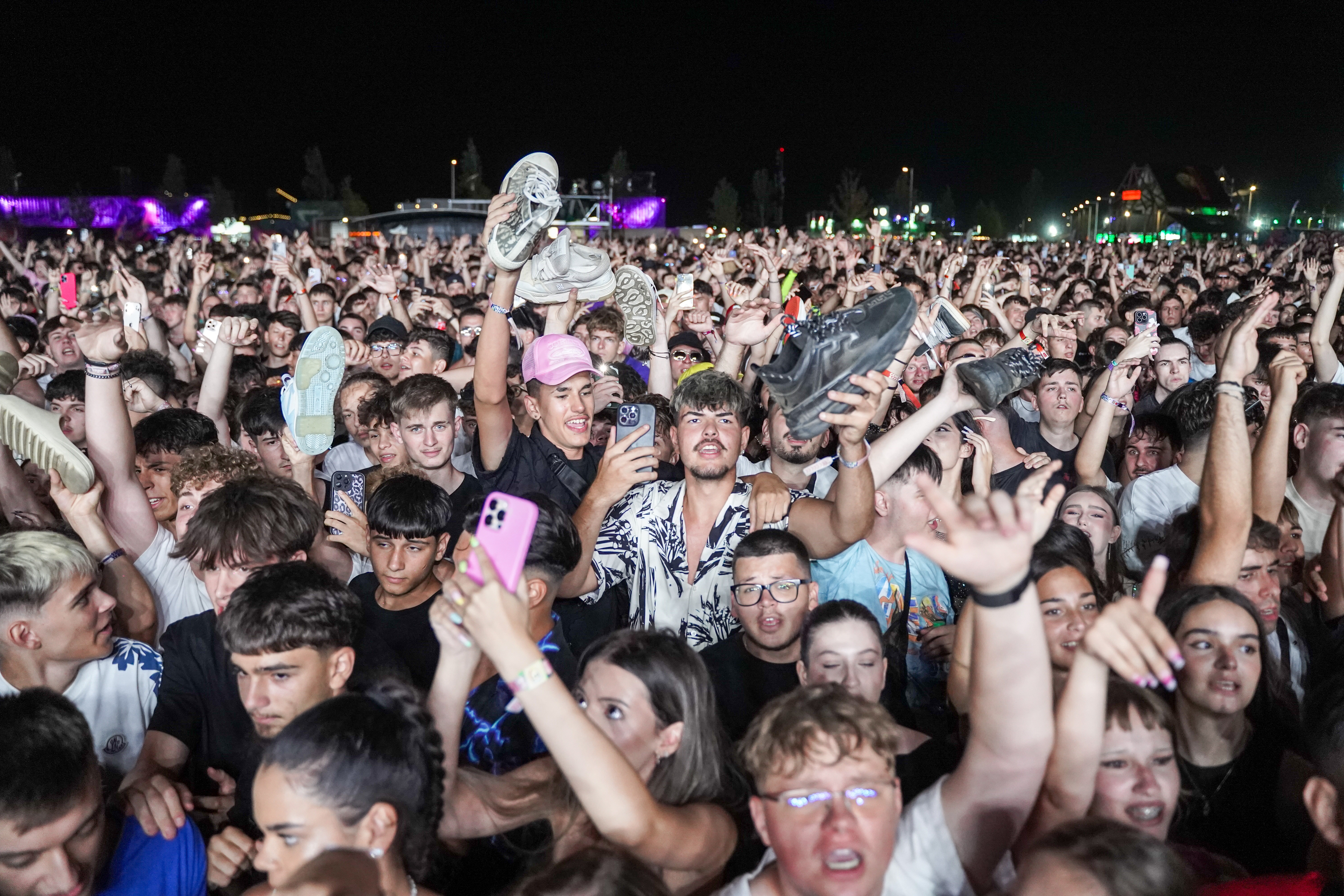 Ziua 0 la Beach, Please! 2025: Un început epic, cu apariții surpriză ale lui Swae Lee și Young Thug