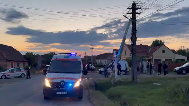 Un electrician din Timiș a murit după ce a atins un cablu sub tensiune în timp ce remedia o avarie. „Nu era începător”