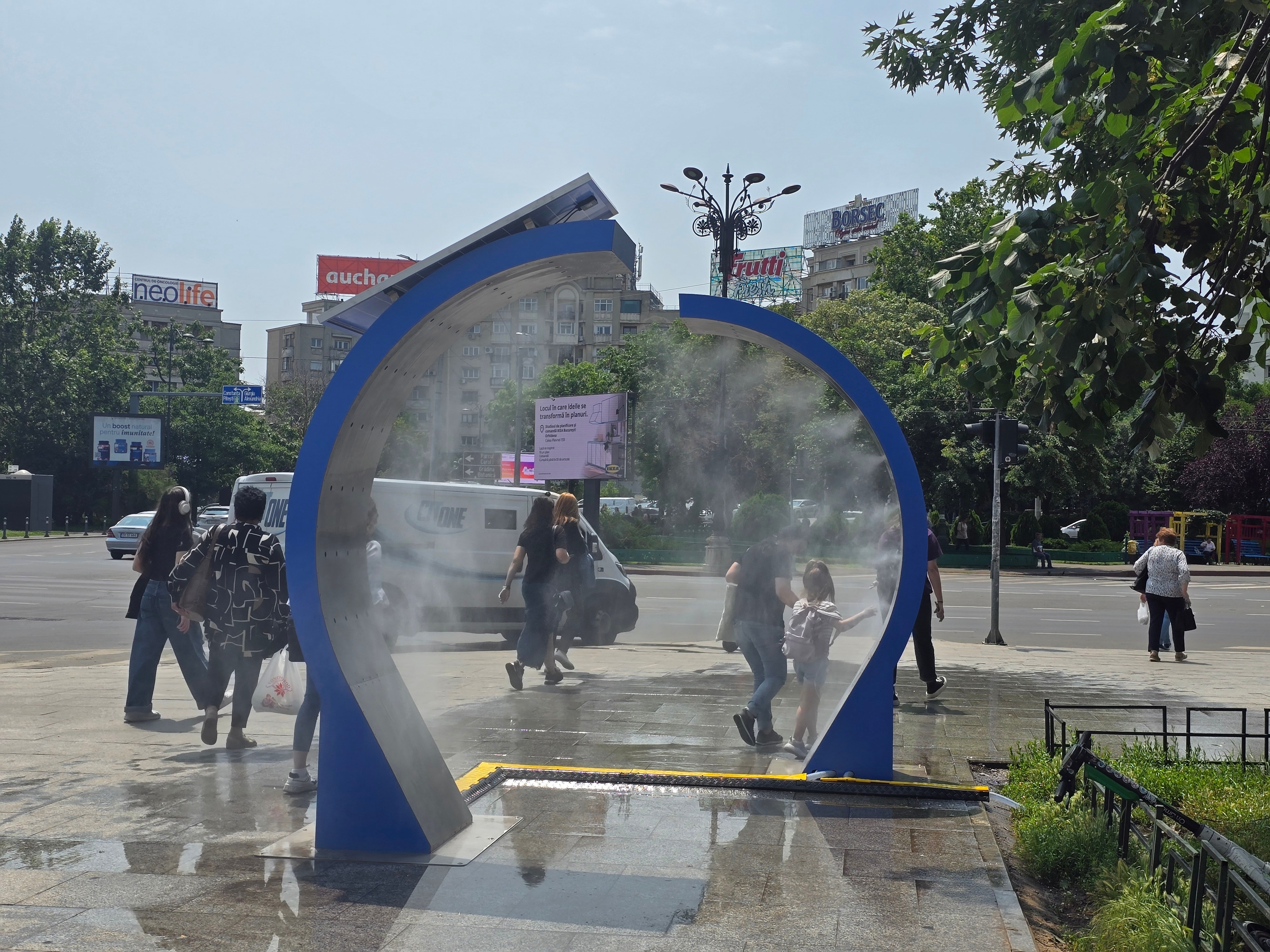 Cod galben de caniculă și disconfort termic în trei județe. Temperaturile urcă până la 37 de grade. Hartă