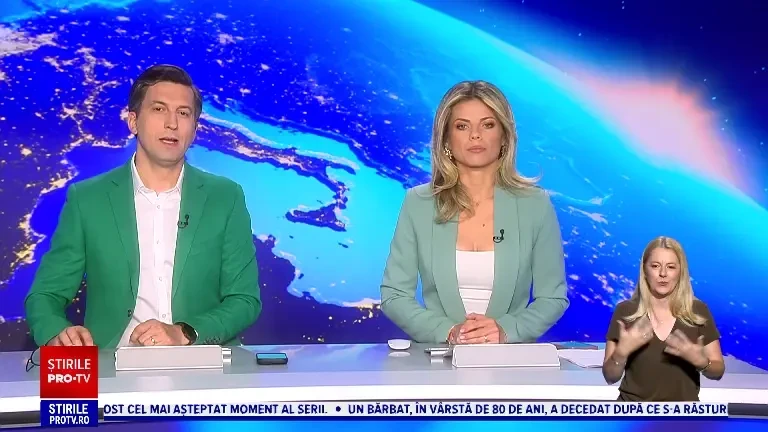 Silent party sub clar de lună, în inima Bucureștiului. Tinerii au dansat în liniște, cu muzica în căști