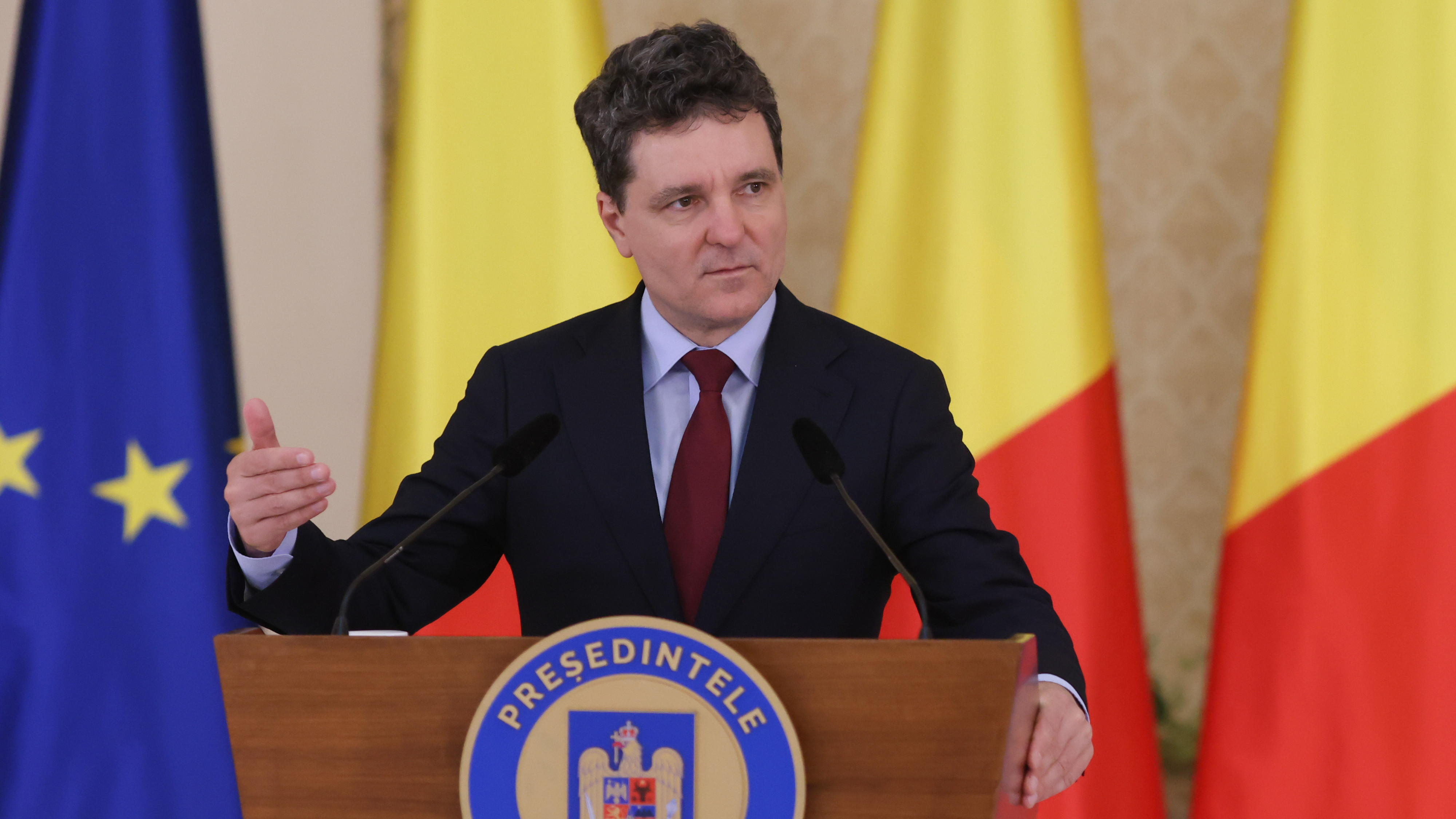 Un lider PSD îl atacă pe președintele României, susținând că Nicușor Dan a făcut ”un gest urât față de Armata României”