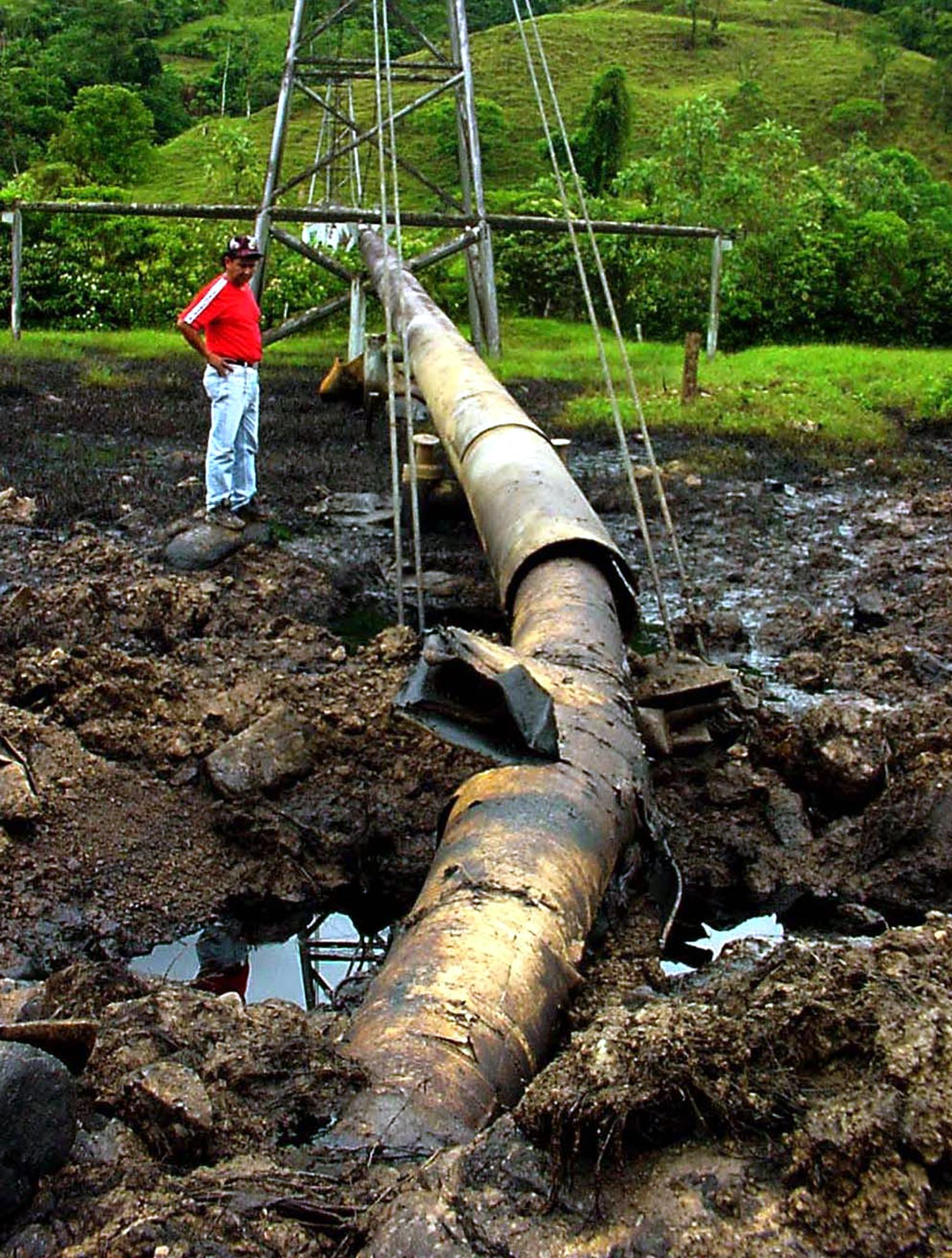 Ungaria acuză Ucraina de atac asupra oleoductului Drujba: Livrările de petrol rusesc, oprite