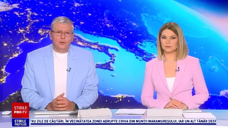 Incendiu puternic în Vitan. Cinci mașini distruse în curtea ADP