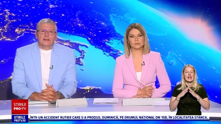 Scheletul unui dinozaur tânăr și cel mai mare meteorit de pe Marte sunt scoase la vânzare pentru milioane de dolari