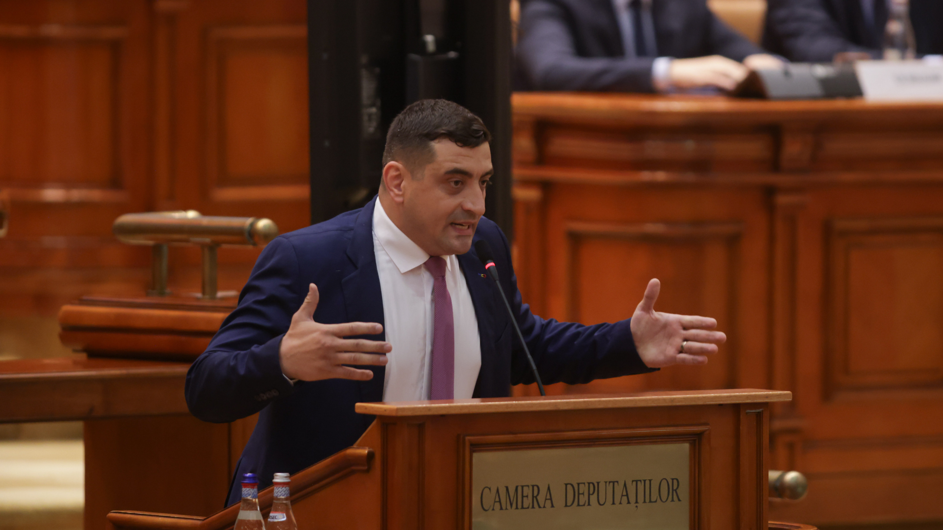 Pachetul de măsuri fiscale ajunge la CCR. AUR: „Un festival al sărăciei, al inechităților și al haosului legislativ”