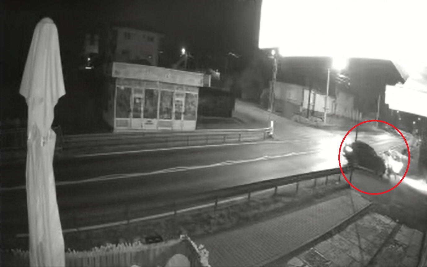 Un șofer din Sibiu a dat intenționat cu mașina peste doi bărbați, din motive amoroase. Ce s-a întâmplat