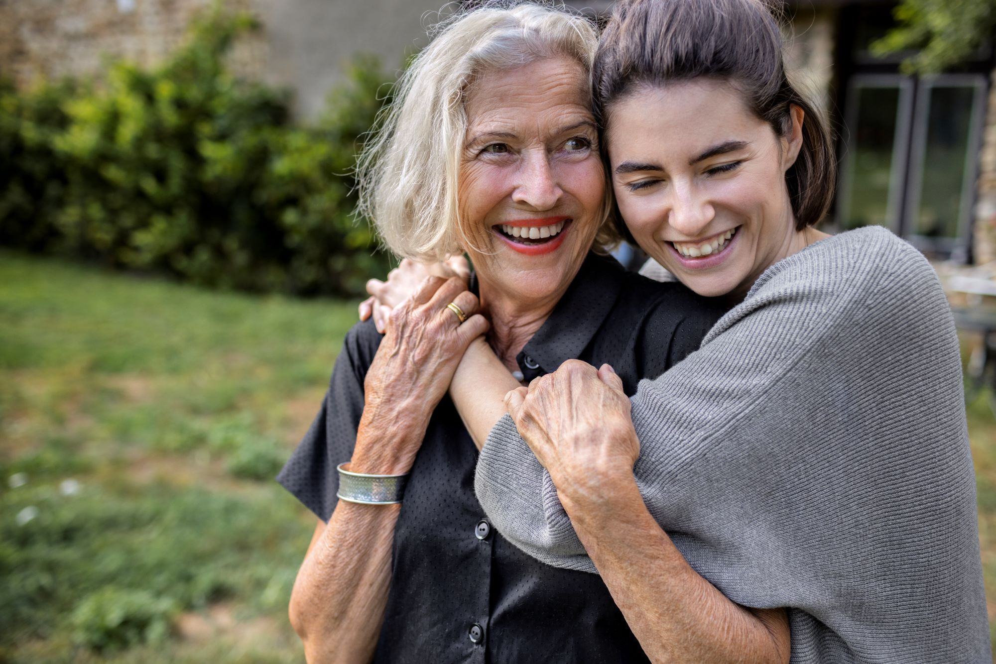 (P) Abonamentul pe care îl cumperi din grijă pentru sănătatea părinților tăi