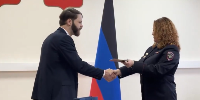 Un american a primit paşaport rusesc pentru că a ajutat Moscova să planifice capturarea unui oraş din Ucraina