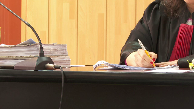 Un bărbat din Timiș, arestat după ce s-a lăudat că și-a violat fiica de 12 ani. Fata a spus mamei, mama nu a făcut nimic