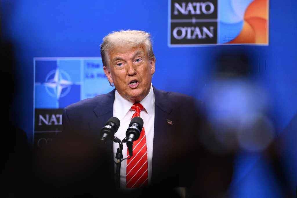 Trump: Am ordonat ca două submarine nucleare să fie poziţionate în apropierea Rusiei