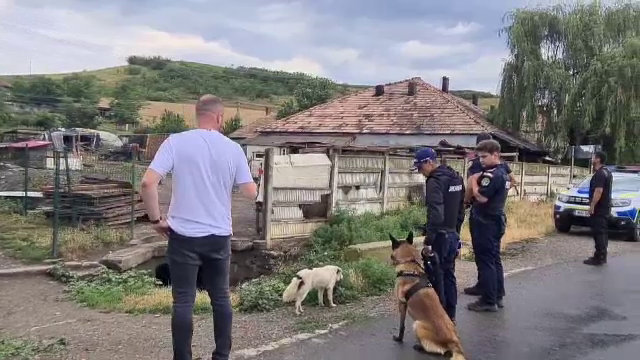 Unde a fost văzut criminalul din Mureș. Anchetatorii cred că este ajutat să se ascundă: „Fu aici criminalul”