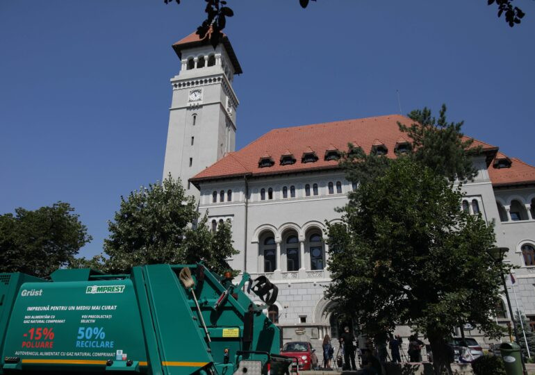 Sectorul 1 face reset total în relația cu Romprest și îi plătește zeci de milione de lei. Cât costă să speli o stradă