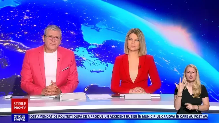 Accident grav lângă Oradea. Un TIR a lovit cinci mașini, iar una a fost strivită complet. Șoferul a scăpat cu răni ușoare