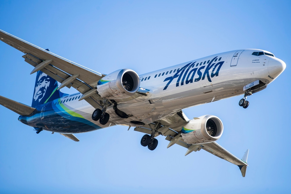 Alaska Airlines și-a suspendat toate zborurile din cauza unei pene informatice. „Este brutal. Stăm de două ore în aeroport”