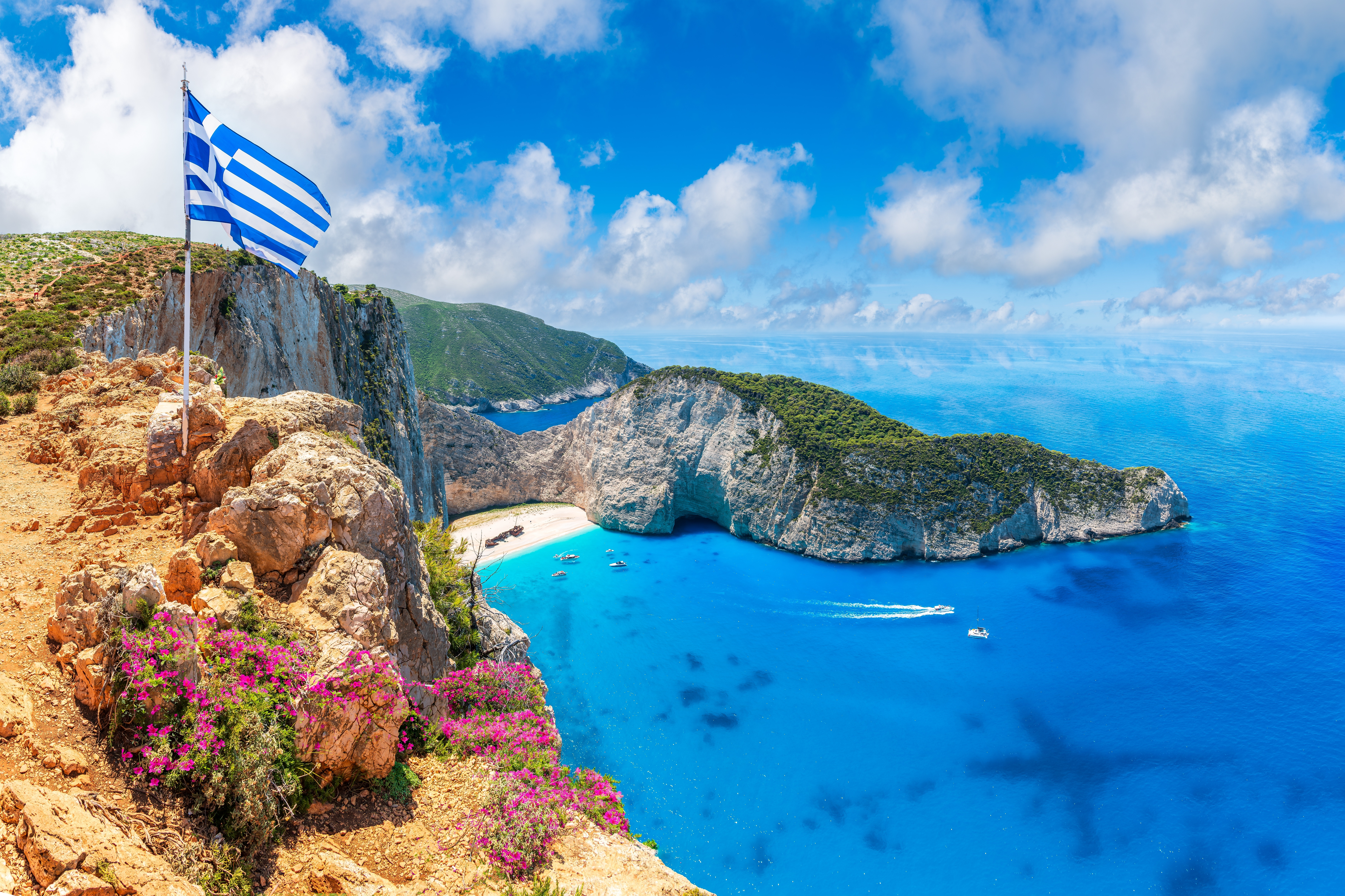 Zakynthos - tot ce trebuie să știi pentru o vacanță perfectă în insula cu plaje de poveste și broaște țestoase