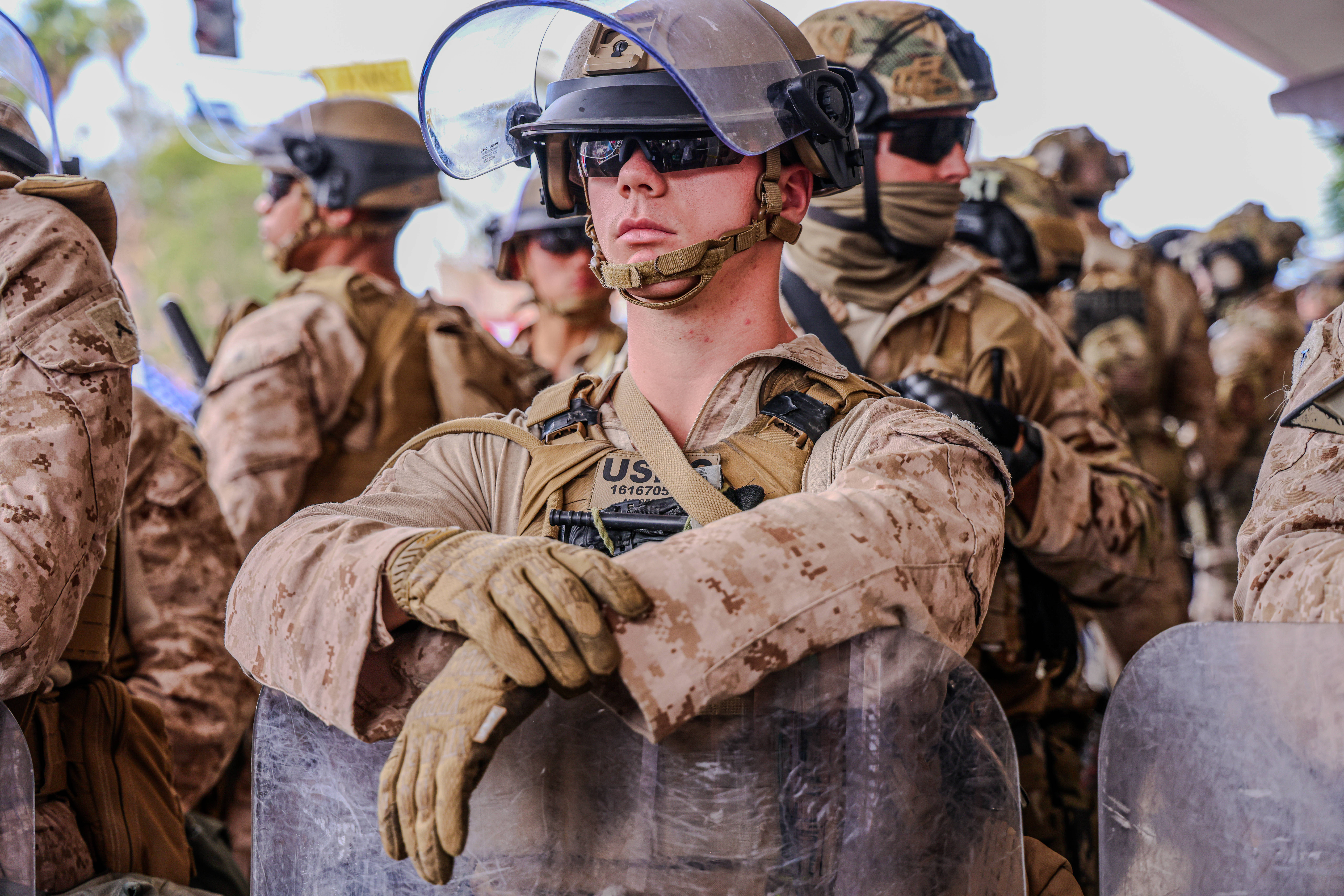 Forțele armate se retrag din Los Angeles. Pentagonul a trimis acasă 700 de pușcași marini