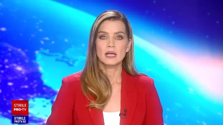 Un crater uriaș a apărut brusc în Maramureș. Localnici din zonă au fost evacuați