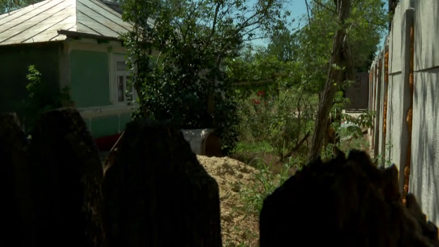 Cadavrul descoperit după 20 de ani era îngropat la un metru adâncime, sub un nuc. Criminalul a dezvăluit unde l-a ascuns