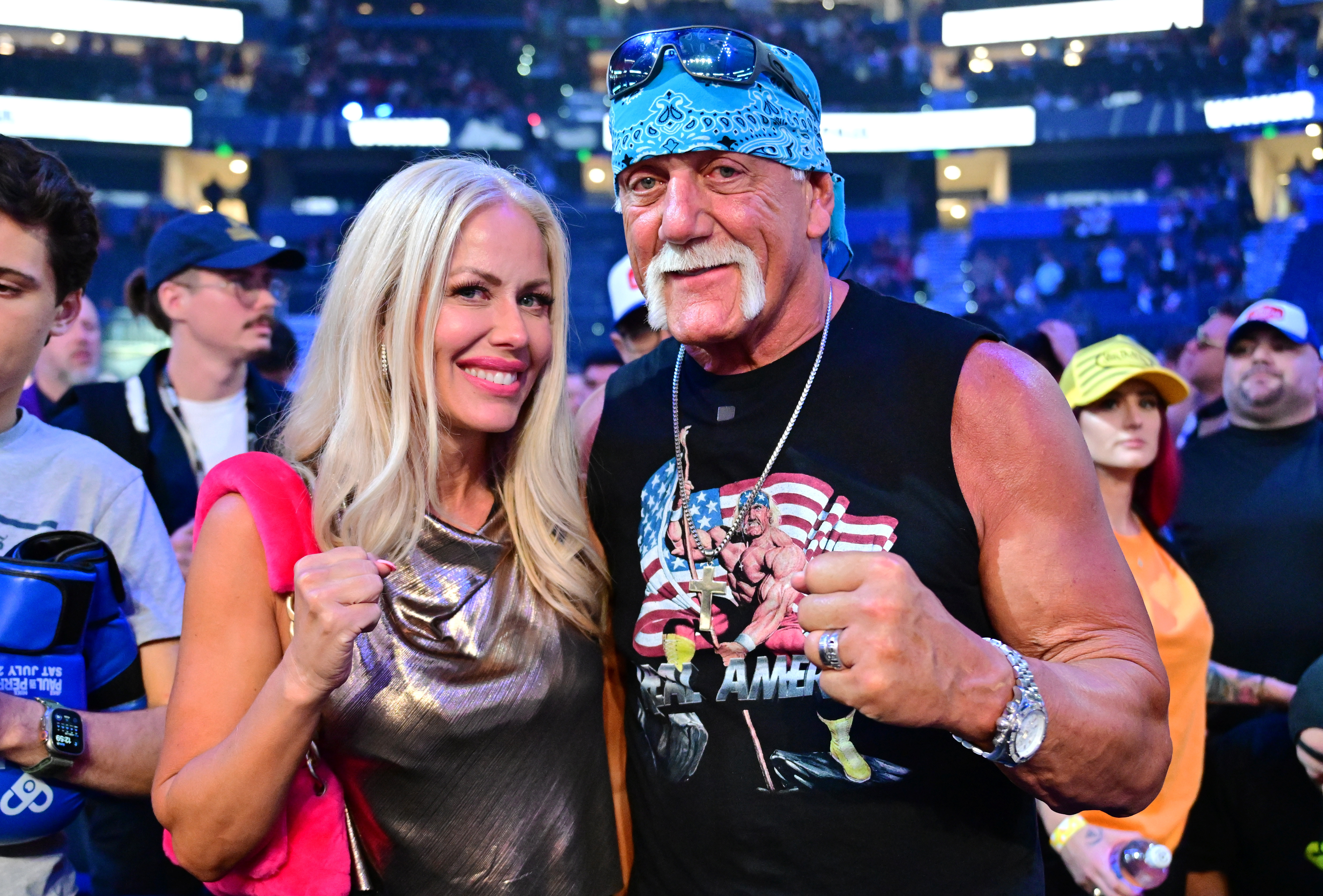 Prima reacție a soției lui Hulk Hogan, la o zi după moartea luptătorului. „Mă consolez știind că sufletul său este în pace”