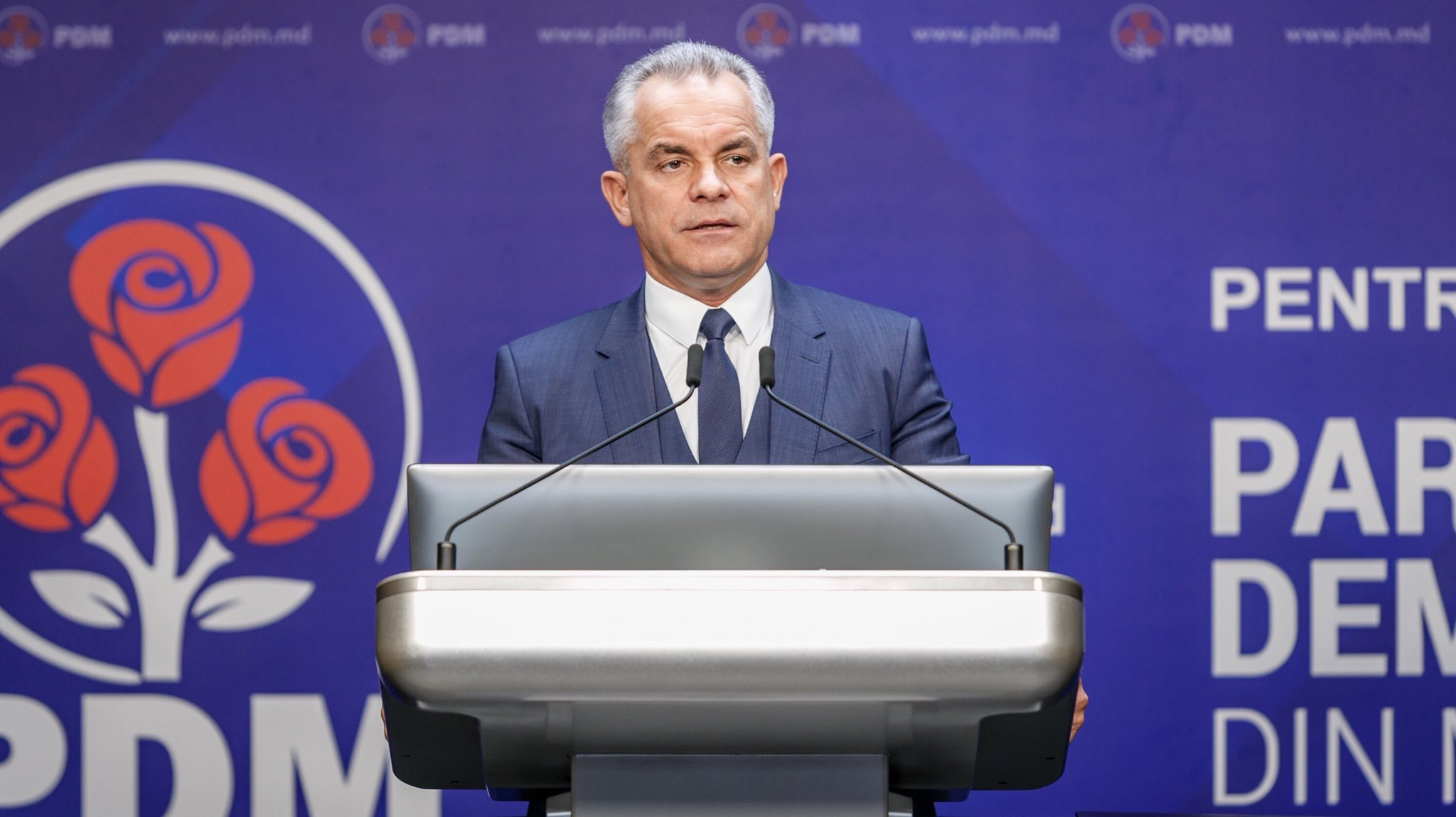 Vladimir Plahotniuc, prins cu șase documente românești: cinci ar fi fost false, unul autentic. Dosar penal deschis în România