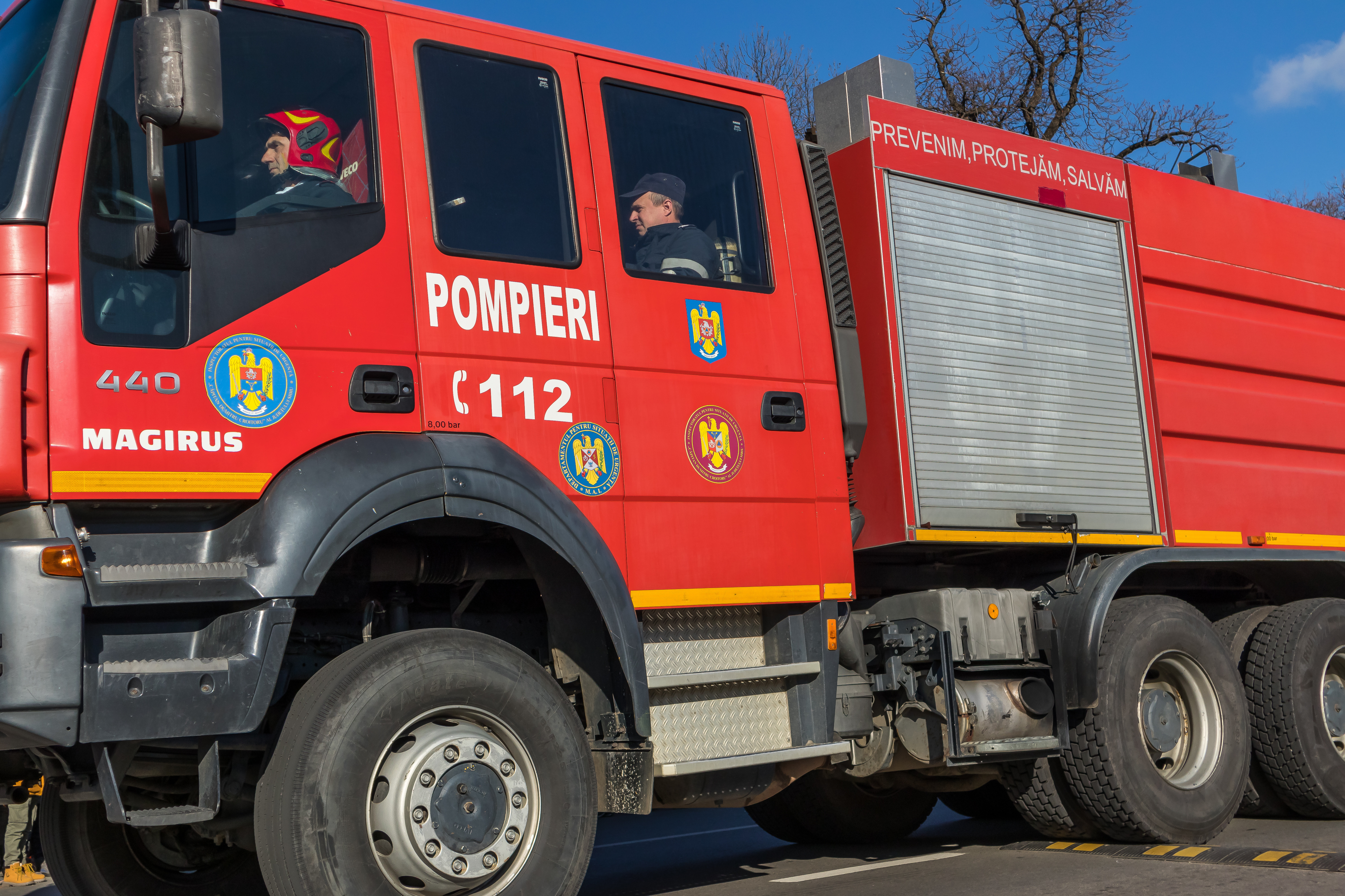 Un minor de 10 ani a fost găsit într-o fântână după o ceartă cu părinții. A refuzat să fie scos din apă