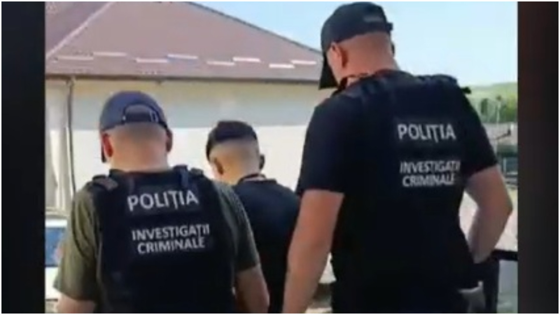 Trei tineri au devenit „spaima” Dorohoiului. Cum i-au exasperat pe localnici până să fie prinși de poliție. Unul este arestat